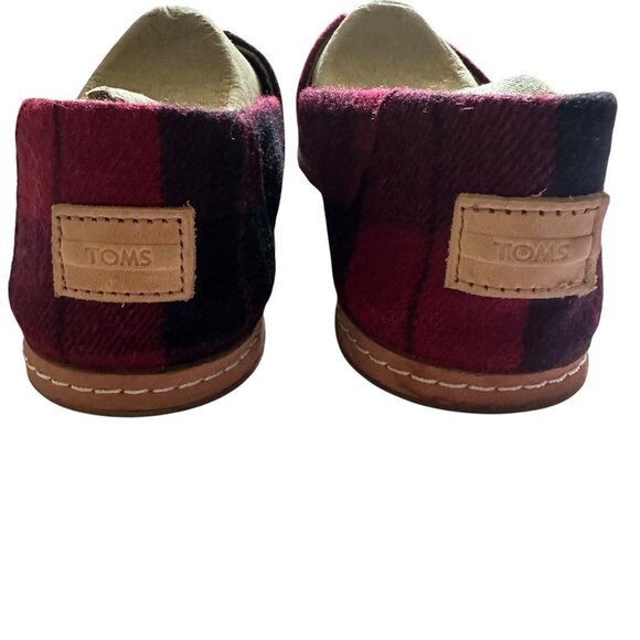 Red & Black Plaid TOMS Slip-On Shoes Women’s W9.5 Canvas Upper Casual Comfort - Picture 5 of 6